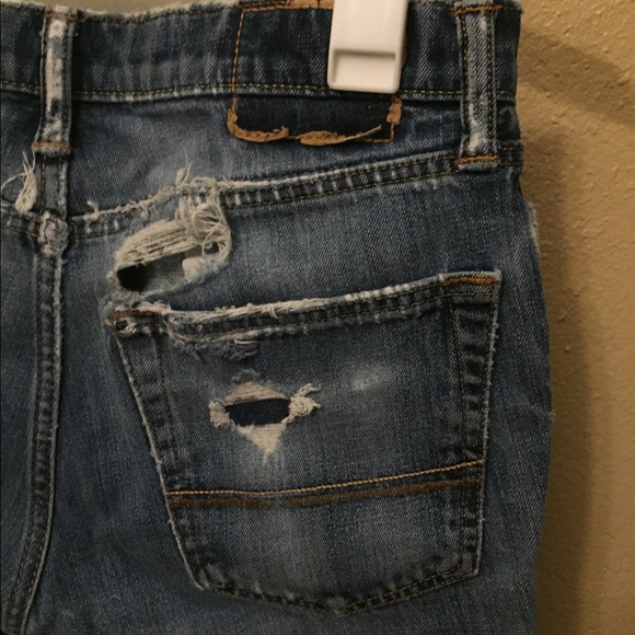 Custom distressed jean shorts - Picture 6 of 8